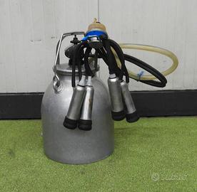 Secchio per mungitrice e tettarelle