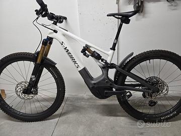 2022 S-Works Turbo Levo taglia S3