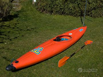 Kayak monoposto + pagaia / prezzo trattabile