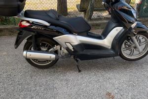 Yamaha X-City 250