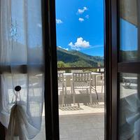 Clusone - Bilocale con Box Auto e Doppi Terrazzi