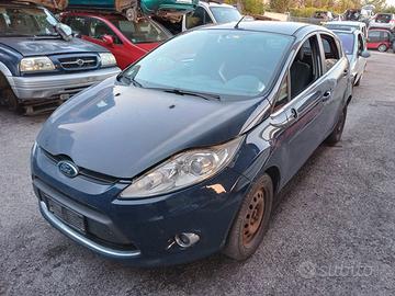 FORD FIESTA 2010 5P - 808.24 - RICAMBI USATI