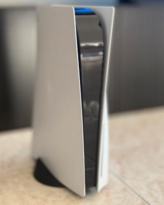 PLAYSTATION 5 / 2 JOYSTICK / 6 GIOCHI