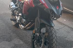 Benelli trk 502x