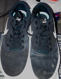 Scarpe Nike SB Charge Suede black/white misura 42