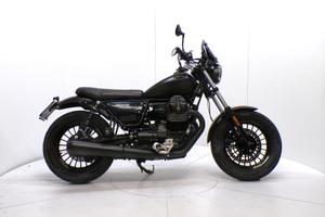Moto Guzzi V9 Bobber
