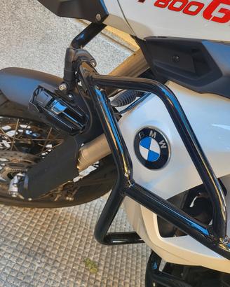 CARENA PER F800GS E FARI SUPPLEMENTARI