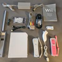 Nintendo Wii con 240 Giochi e 2 Telecomandi