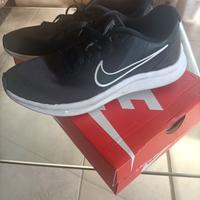 scarpe da ginnastica 