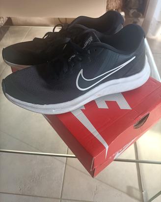 scarpe da ginnastica 