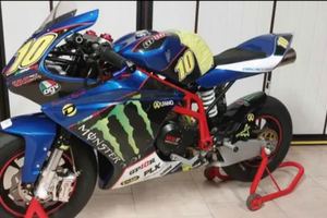 Moto da pista Minigp grc gp10 r