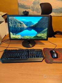 Postazione PC completa