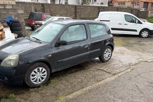 Renault Clio 1.2 16V cat 3 porte Confort Dynamique