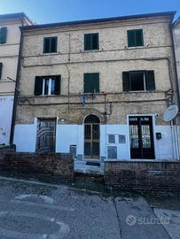 Appartamento zona grazie ristrutturato
