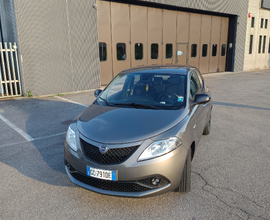 Lancia Ypsilon Hybrid