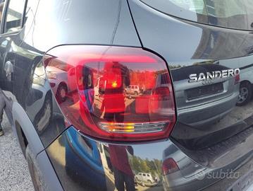 Fanale posteriore sinistro DACIA SANDERO del 2018