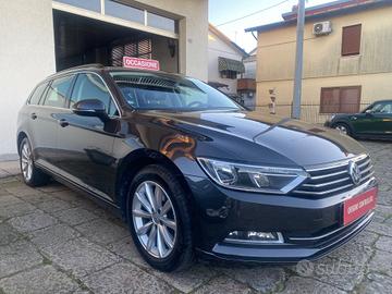 Volkswagen Passat Variant 1.6 TDI SCR DSG Business