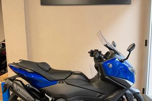 Yamaha T Max 560