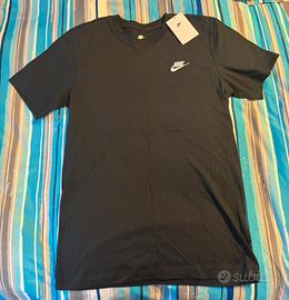 Maglietta nike nera