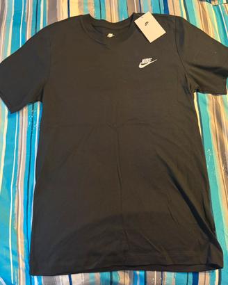Maglietta nike nera