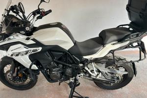 Benelli TRK 502X