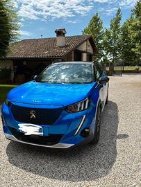 PEUGEOT E-2008 GT ELETTRICO 136 CV   COLORE BLU
