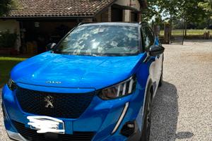 PEUGEOT E-2008 GT ELETTRICO 136 CV   COLORE BLU