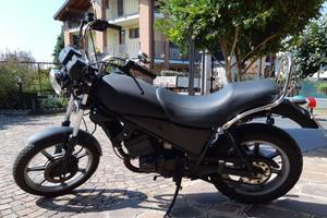 Moto Laverda LB 125 Custom