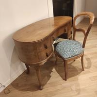 tavolo scrittoio con sedia