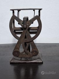 bilancia postale vintage. pesa lettere. marchiato