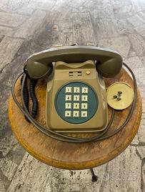 Telefono vintage  "grigione" a tastiera