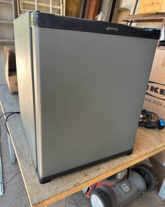 frigo mini albergo/bar