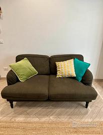 Divano grigio 2 posti