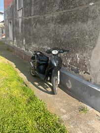 aprilia scarabeo 50cc