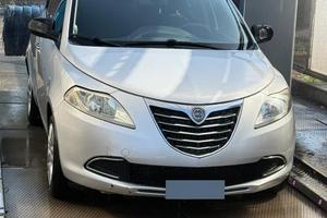 Lancia Ypsilon 1.3 MTJ