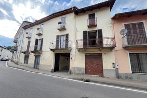 CASA SEMINDIPENDENTE A PINEROLO