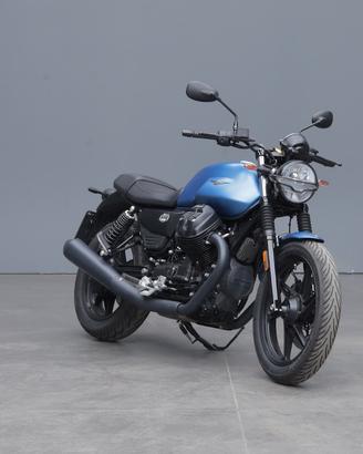 MOTO GUZZI V7 850