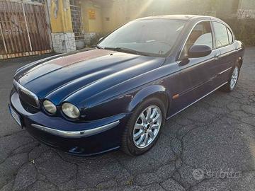 Jaguar x type 2.5 benzina per ricambi