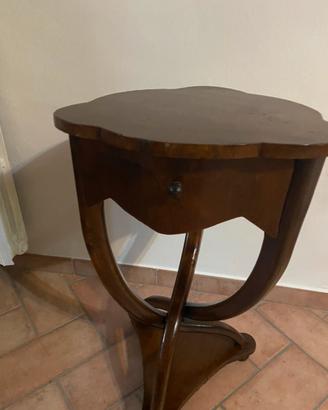 Tavolino angolare