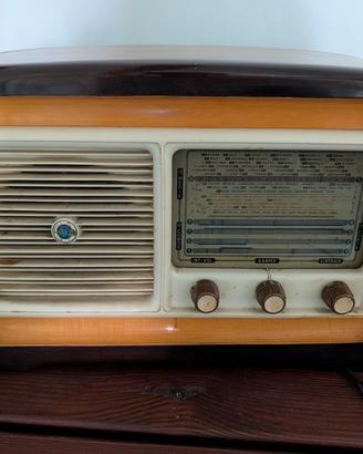 Rara Radio a Valvole Geloso G. 108 (1954) – Origin