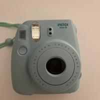 Polaroid instax mini 8