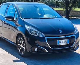 Peugeot 208 PureTech 82 5p. GPL Allure