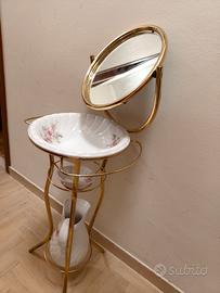 Lavabo portatile vintage con specchio 