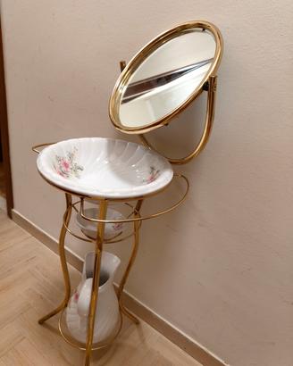 Lavabo portatile vintage con specchio 