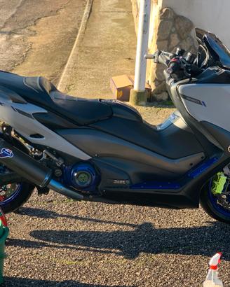 Pezzi tmax 560 2020
