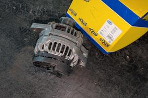 Alternatore AUTO Magneti Marelli