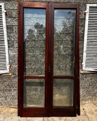 Porte e Finestre complete in legno