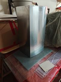 cappa ,telecamere e sacco per allenamento