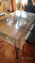Tavolo+tavolino in cristallo e ferro battuto