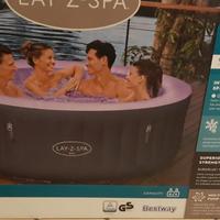 Piscina idromassaggio